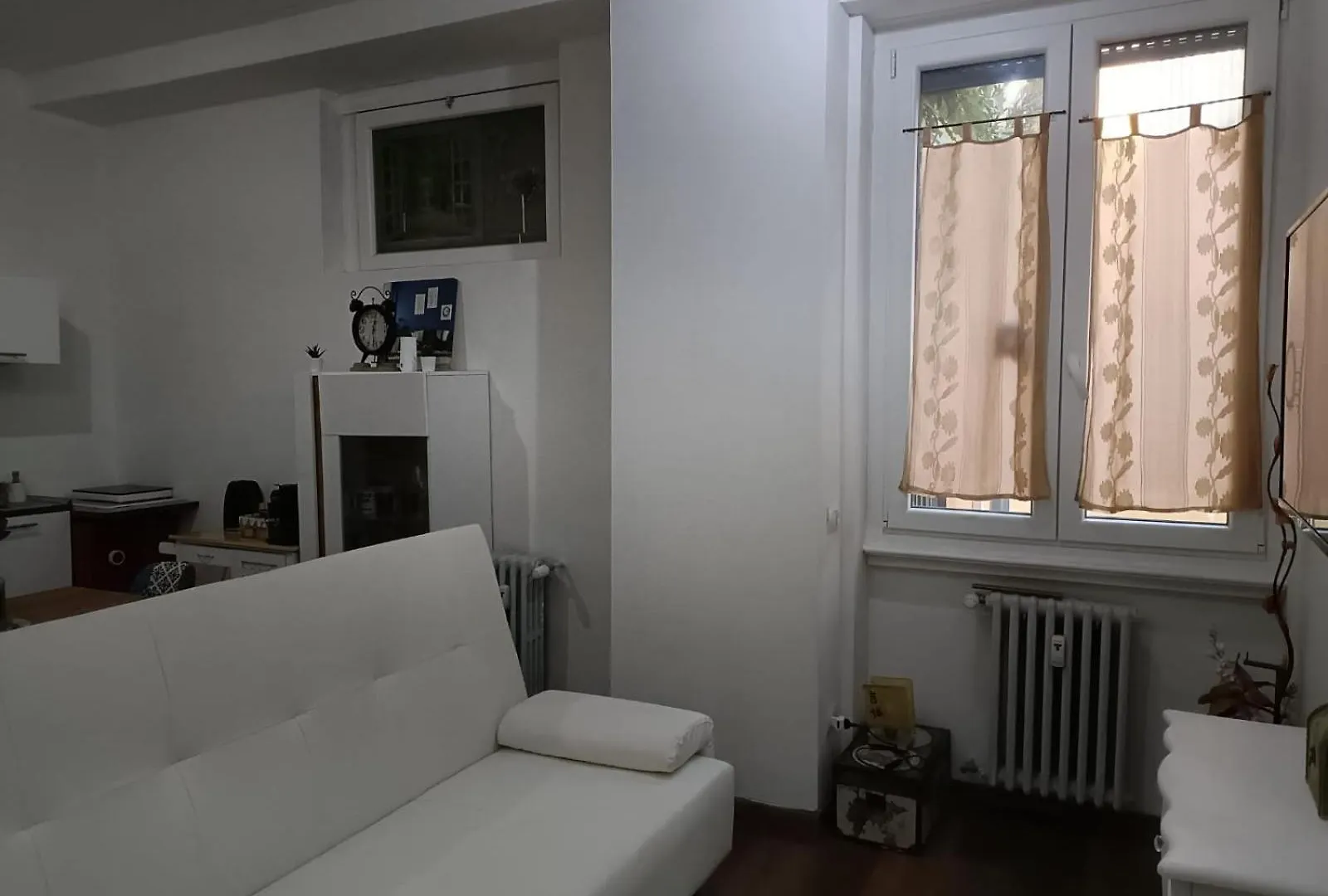 Lovely Apartment Piatti Duomo Milaan 0*,